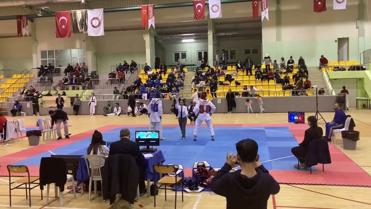 Mustafa Yılmaz (İstanbul) Mehmet Kani Polat (İstanbul) Türkiye Ünilig Taekwondo Şamp. 74kg FİNAL