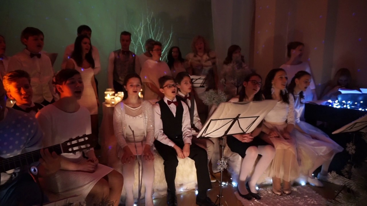 Priecīgus Ziemassvētkus un Laimīgu Jauno gadu!