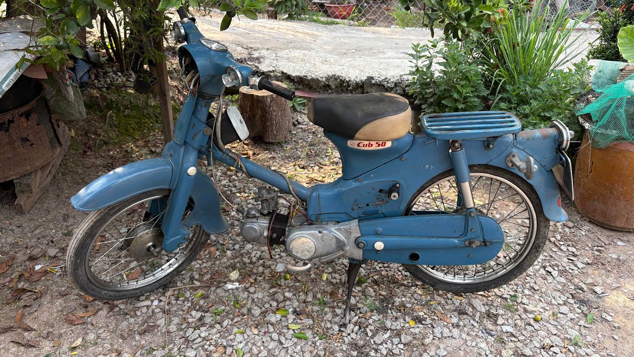 Bộ màu xanh dép lào xe pitcu 50 Sơn zin rất đẹp📲 Zalo 0334312243