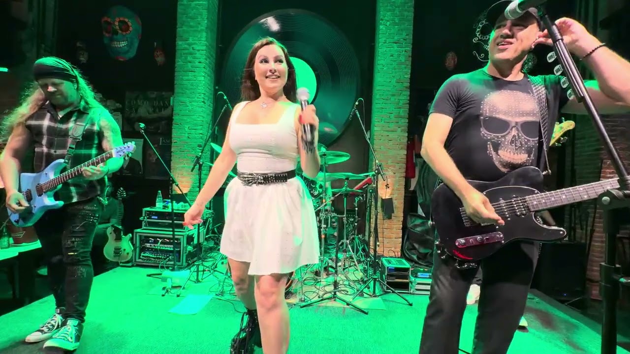 Banda Almanak - Café Piu Piu - 6 - Black Dog - Whole Lotta Love - 07 Março 2026
