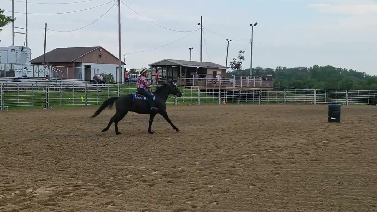 Zac straight barrel fail July 2022 Fayette County Fair 4H Roundup
