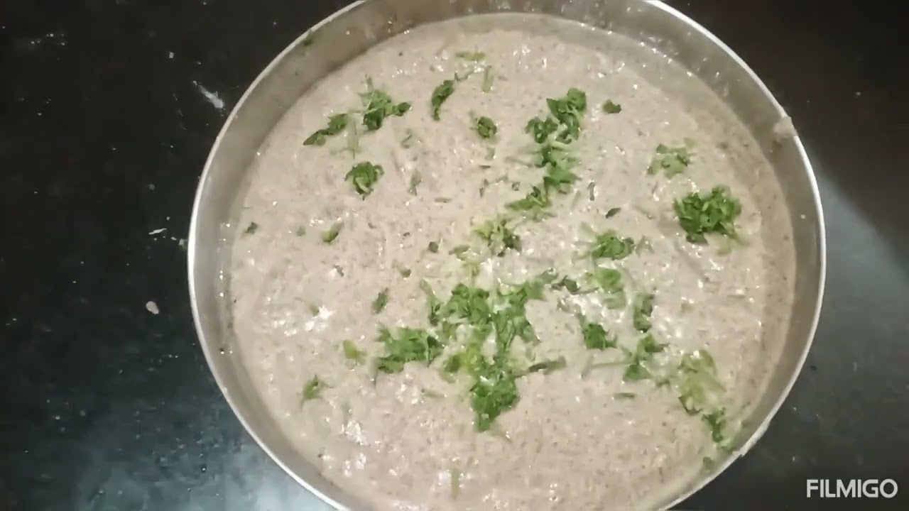 ದಿಢೀರ್ ರಾಗಿ ಮಸಾಲೆ ಇಡ್ಲಿ. ಸೋಡಾ, ಹುದುಗು ಇಲ್ಲ.