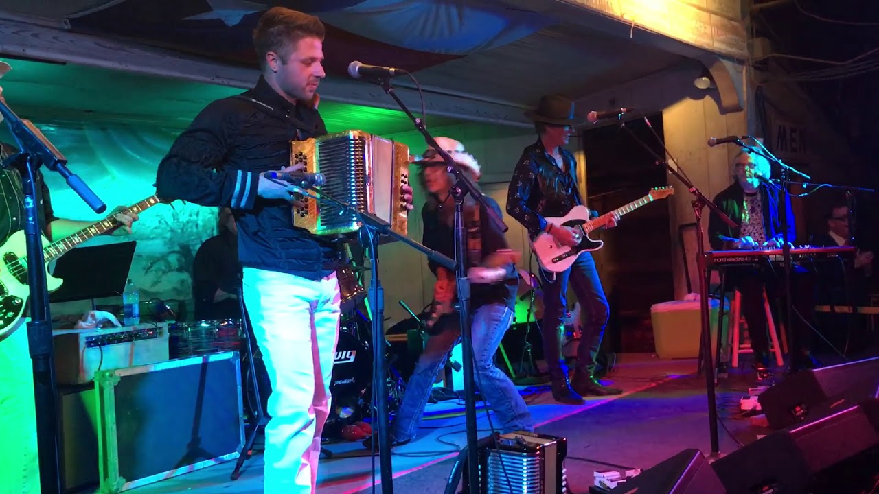 “Open Up Your Heart” feat Dwayne Verheyden (accordion), Shawn Sahm & Friends, Gruene Hall May 5 2018