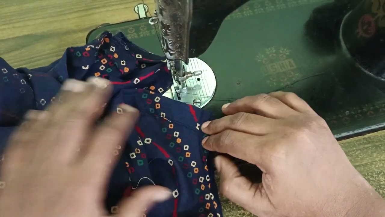 Blouse neck cross piece stitching