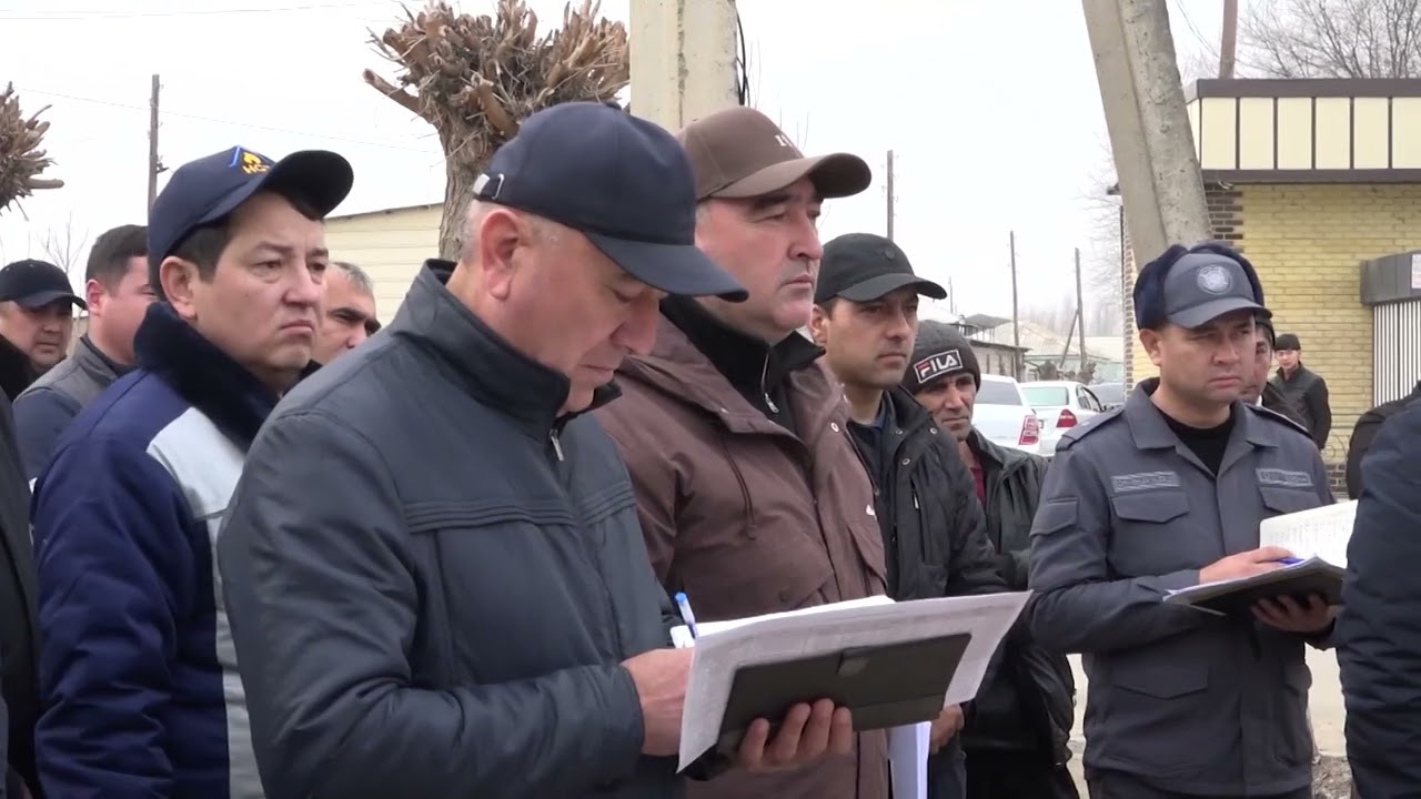 Erkinjon Turdimov «Andijon» mahallasida aholi murojaatlarini tingladi