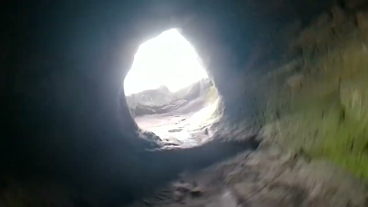 Going into Robin Hood's cave. Stanage Edge Oct 2024