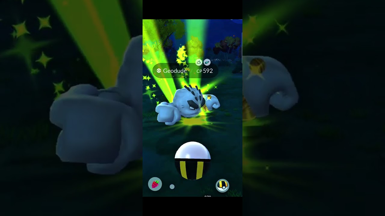 ​SABLEYE SHINY HUNT! ✨ MUST-KNOW Tips for Pokémon GO Spotlight Hour