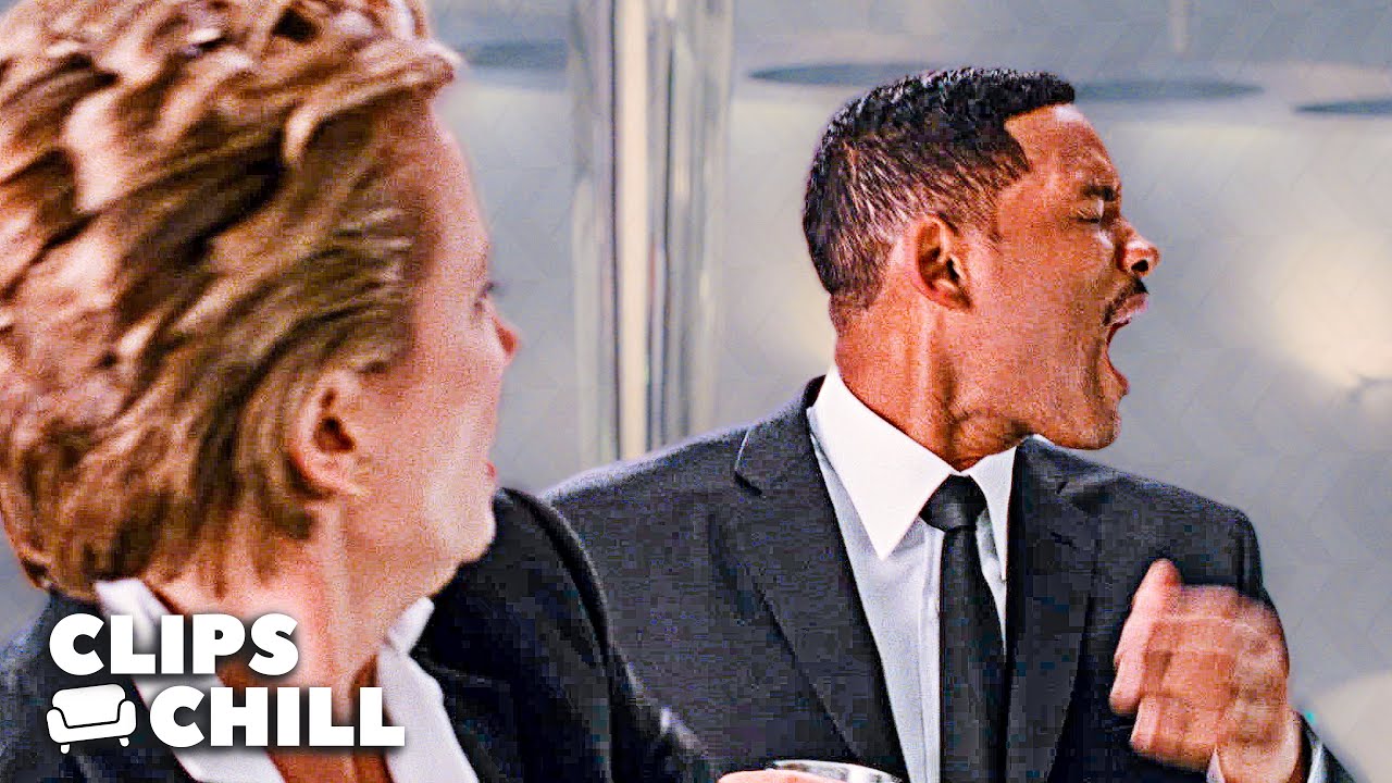 Chris Rock ve esta Escena una y otra vez | Hombres de Negro 3 (Will Smith)