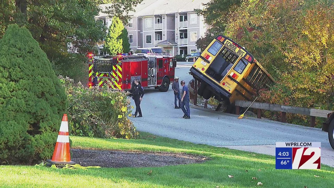 Warwick Police: School bus crash may be caused by mechanical issue