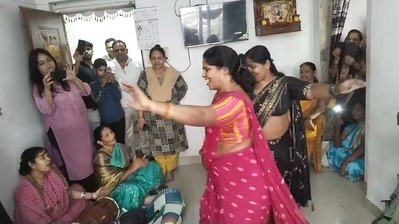 बरही में धमाल मचा 🤣 सहेली के साथ #yaduvanshi_jaunpuriya 