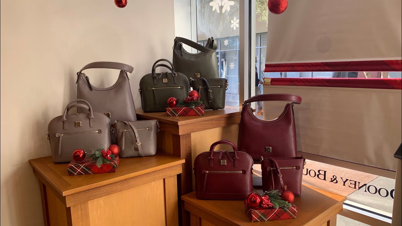 Shopping Las Vegas Outlet: Dooney and Bourke Birthday and Holiday Finds