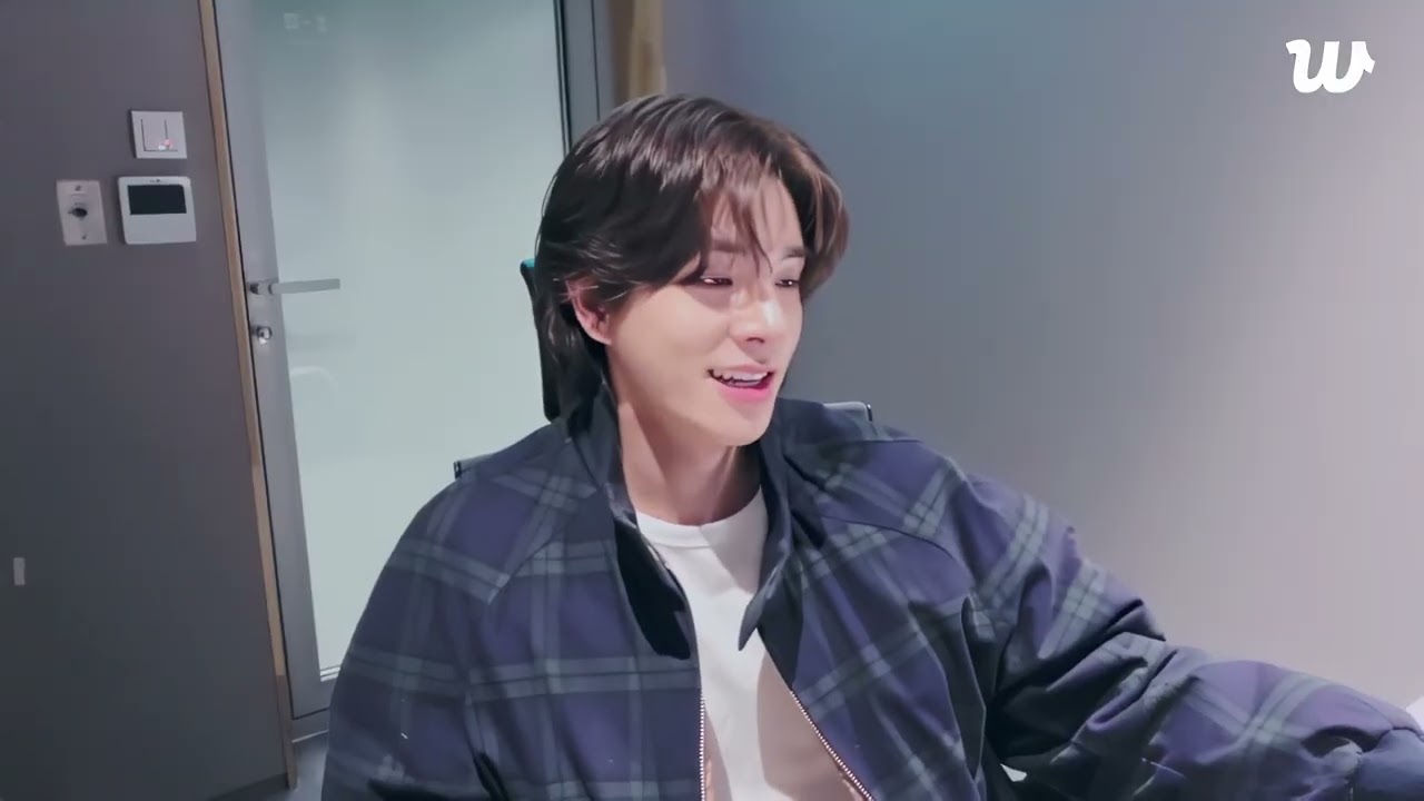 JAKE RECENT WEVERSE LIVE CLIPS