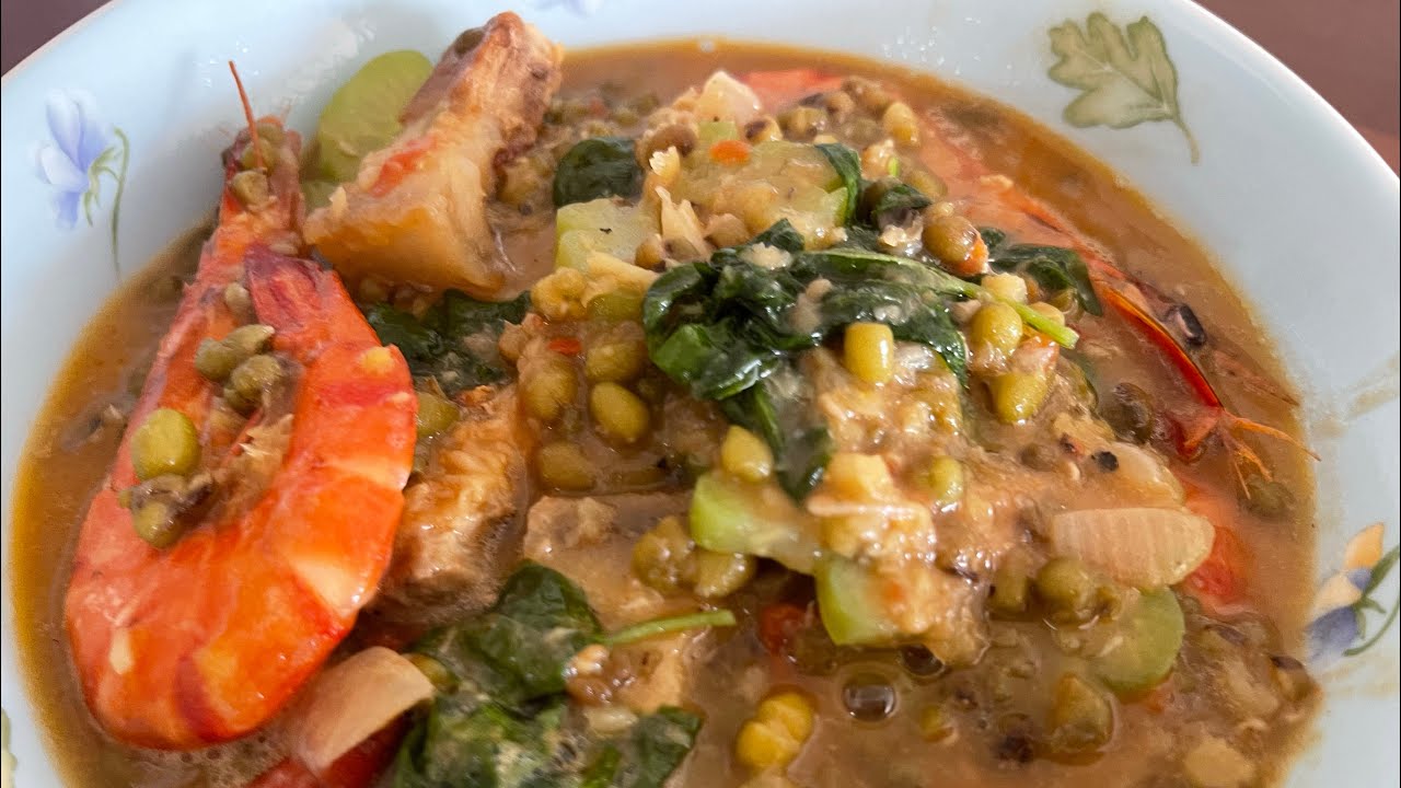 HOW TO COOK: GINISANG MONGGO WITH PORK AND SHRIMP