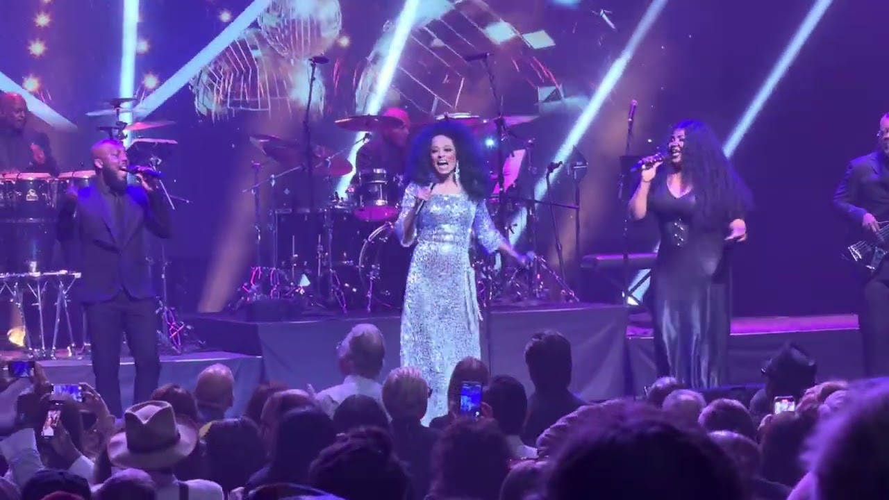 Diana Ross - I Will Survive - Live Newark NJ 10/27/25