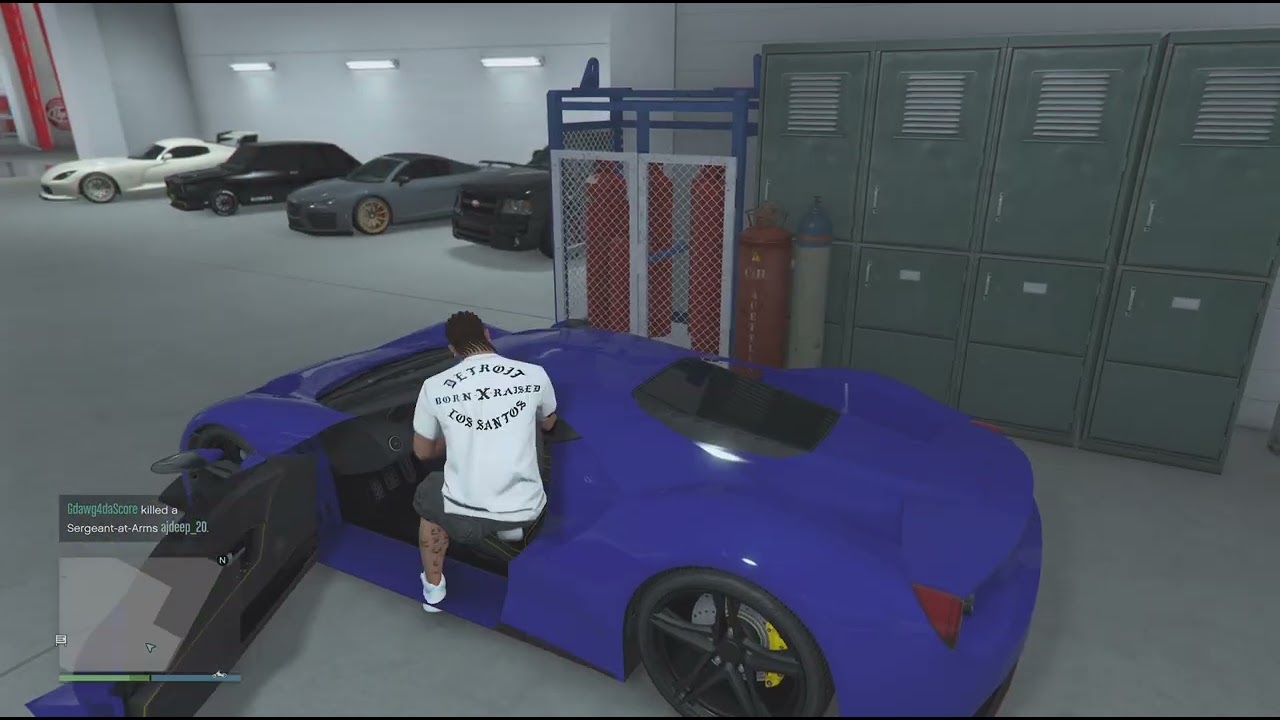Blacking Out The Audi R8 DropTop