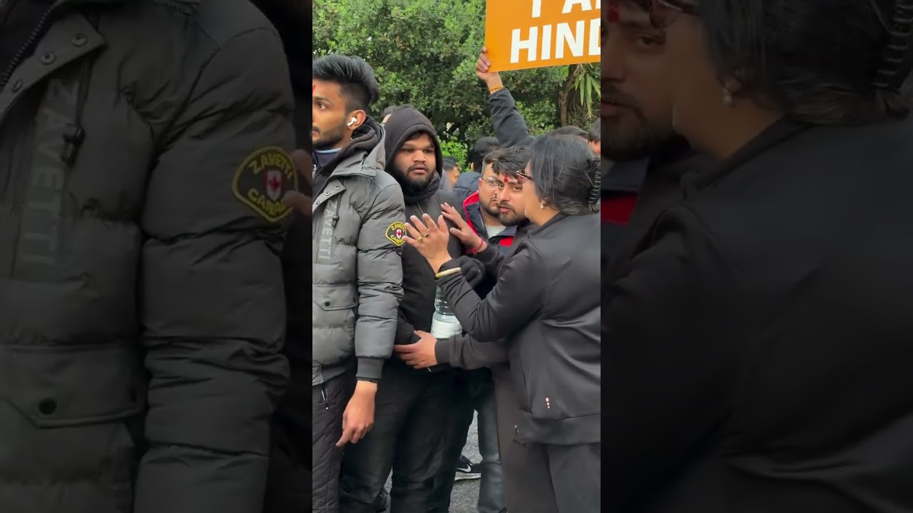Pahalgam Terror Attack india vs pakistan tensions reach london indians and pakistani protest