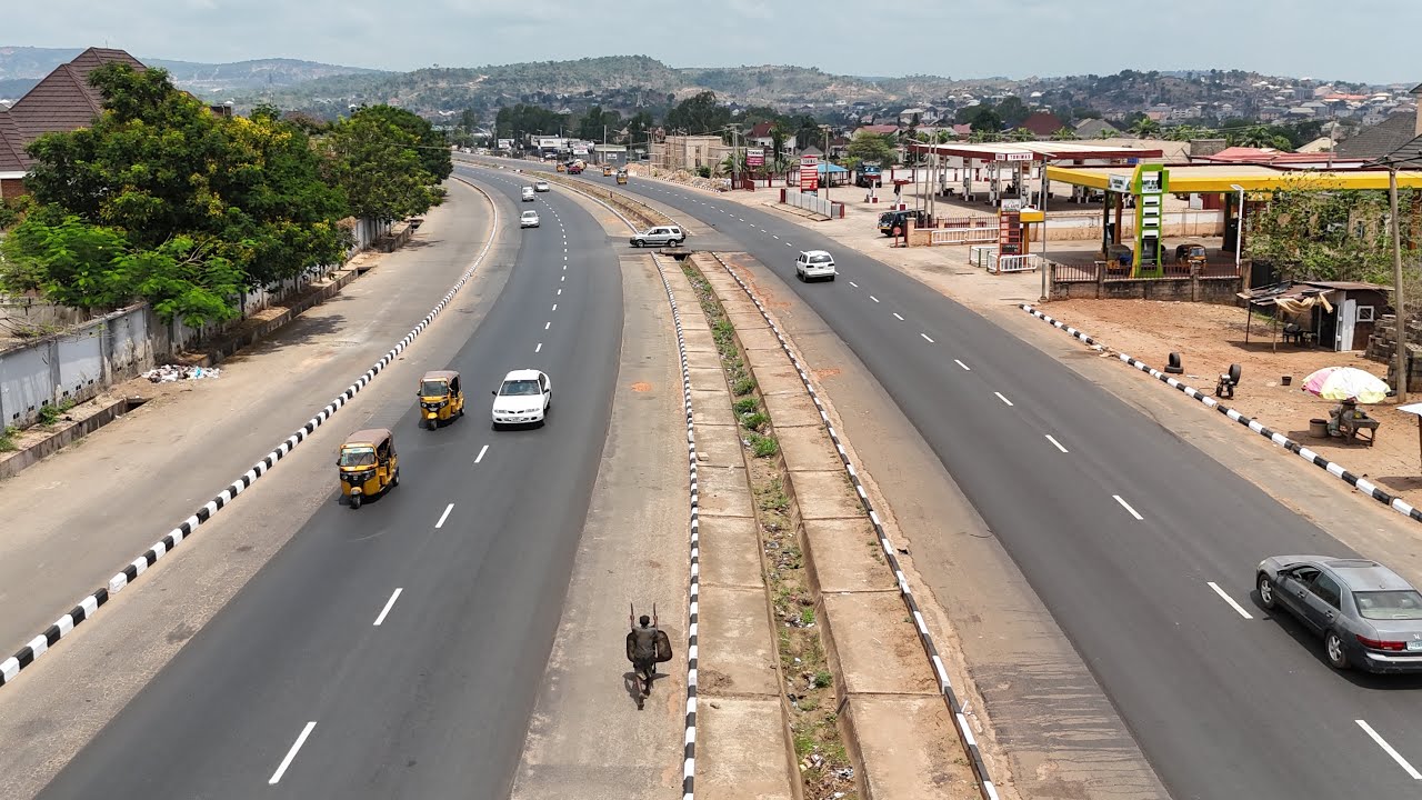 Exploring Enugu Nigeria || Driving Around The City Of Enugu || The Coal City || Ajofia Nnewi Songs