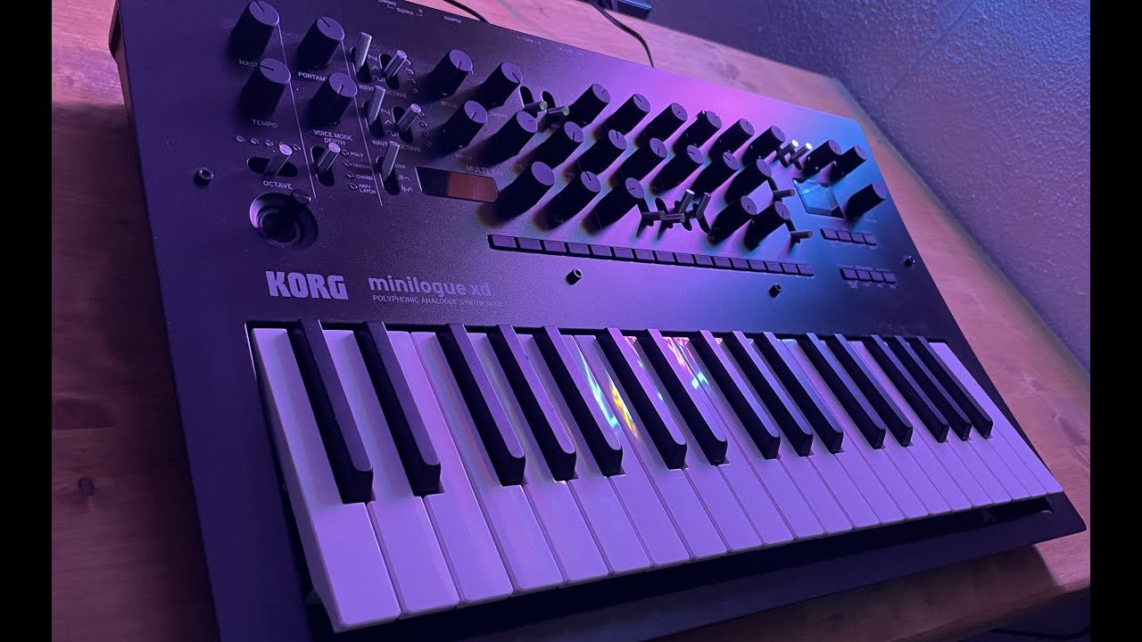 New beast in the Zoo: ambient bass with Minilogue XD
