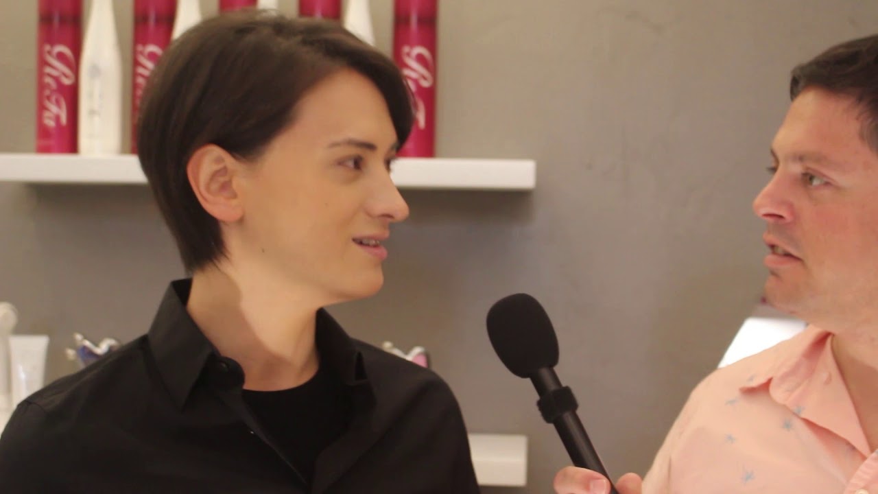 Grammys 2019 RIDEPLAY tv with ReFa