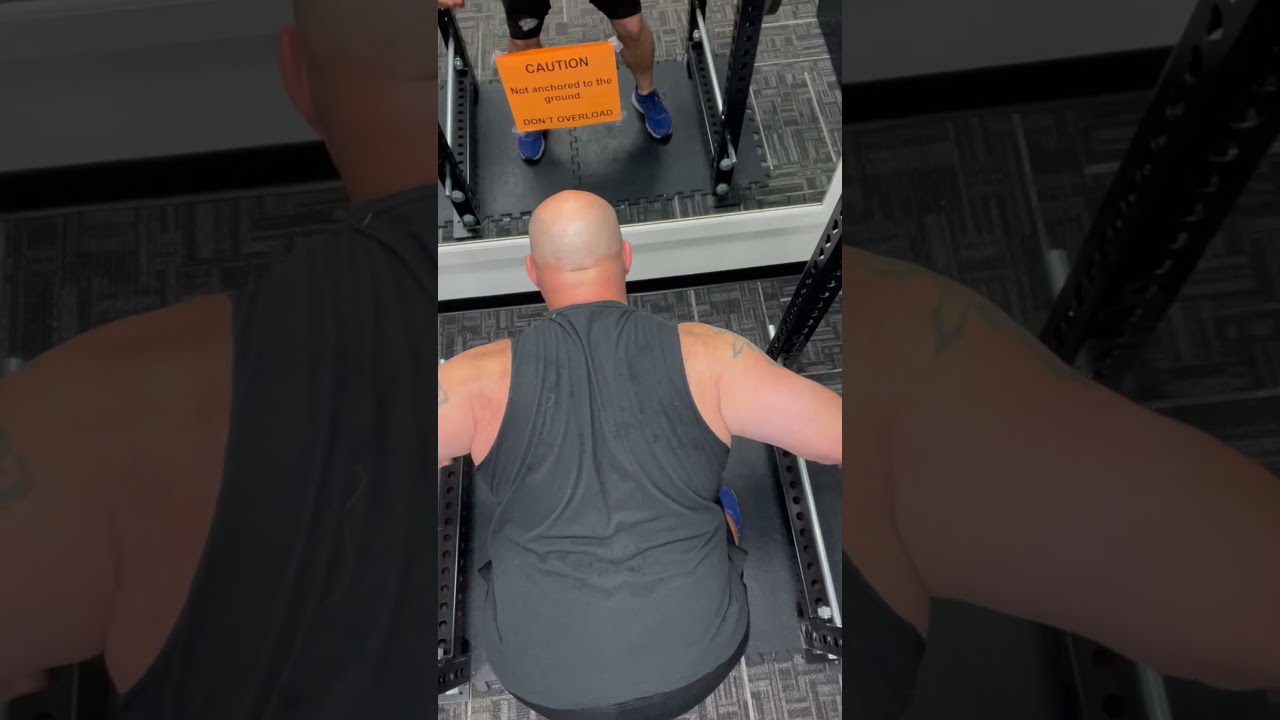 Don&rsquo;t be your own enemy; especially on back day! #motivation #gym #workout @survivor