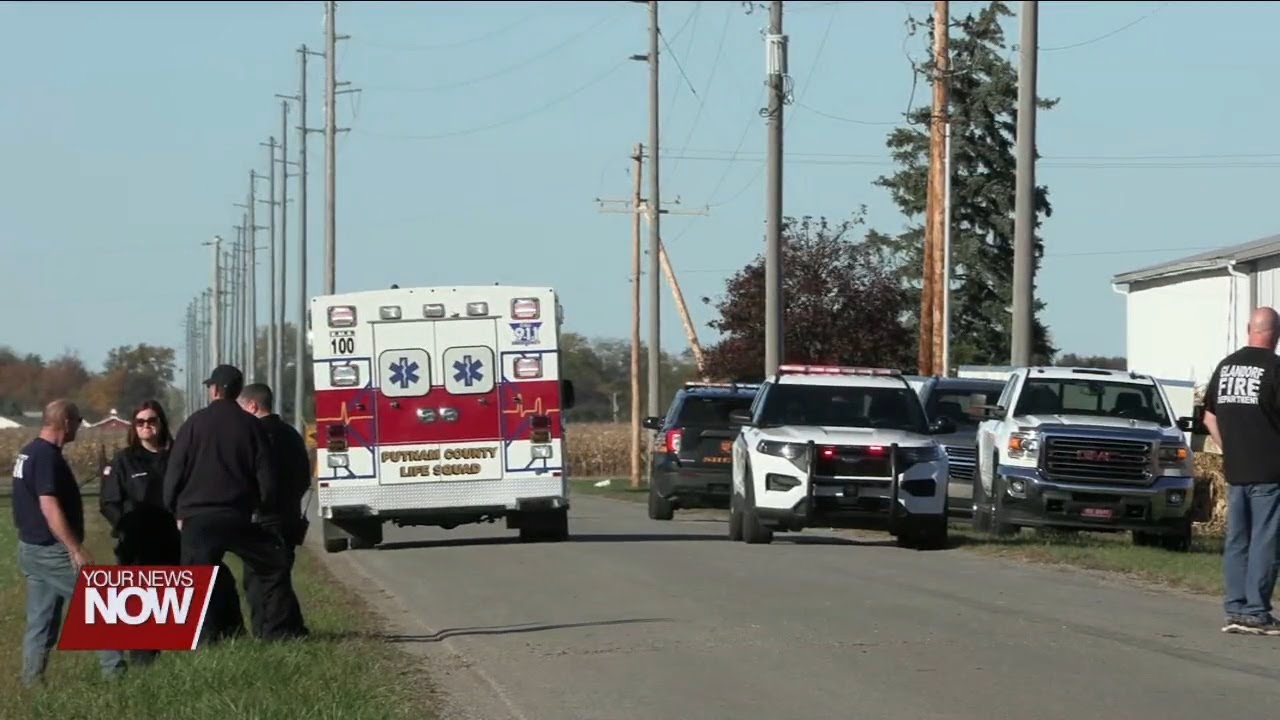 Pilot uninjured after small plane crashes southwest of Ottawa