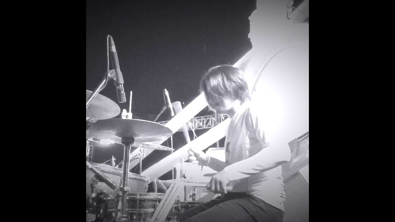 អត់ខ្វល់​ by zono ( Z5 Band ) Ganzberg beer concert