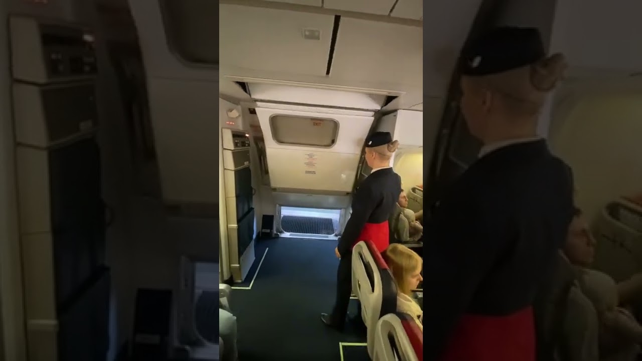 Закрытие двери Boeing 767-300ER AZUR air, летим в Сочи из Москвы ✈️