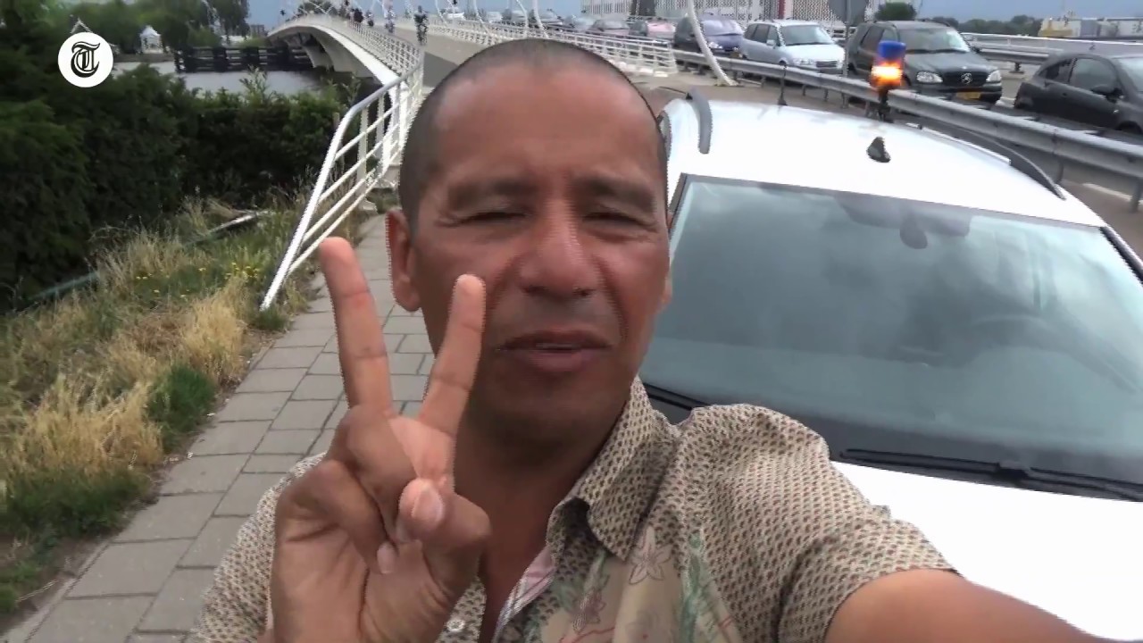 Vlogger 'Boevenspotter' wordt aangevallen
