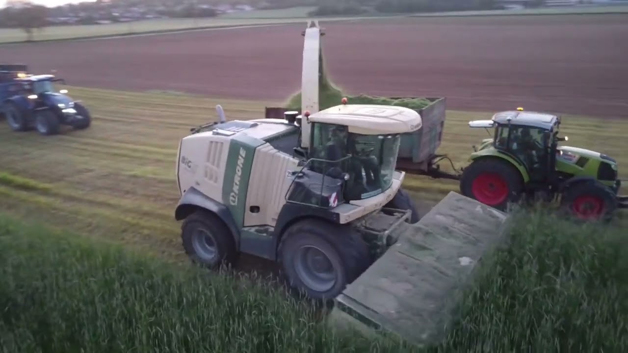 ENSILAGE DE SEIGLE A LA COMTOISE AGRO ENERGIE AVEC ETA GUENOT ET AGRI TRAVAUX SERVICES