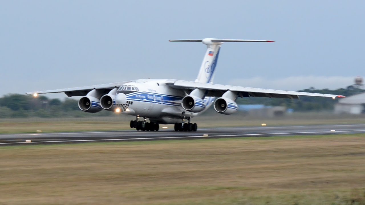 Volga-Dnepr Airlines Ilyushin Il-76 takeoff from PBM