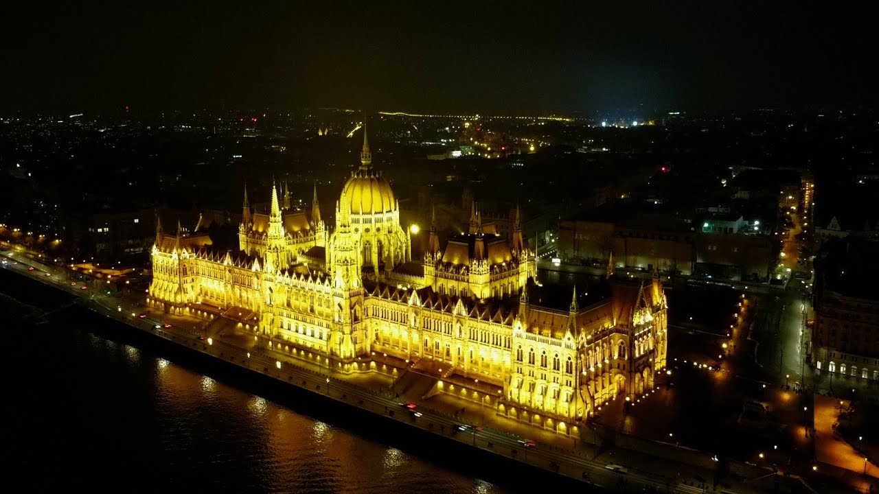 Η Βουδαπέστη τη νύχτα! Night views of Budapest!