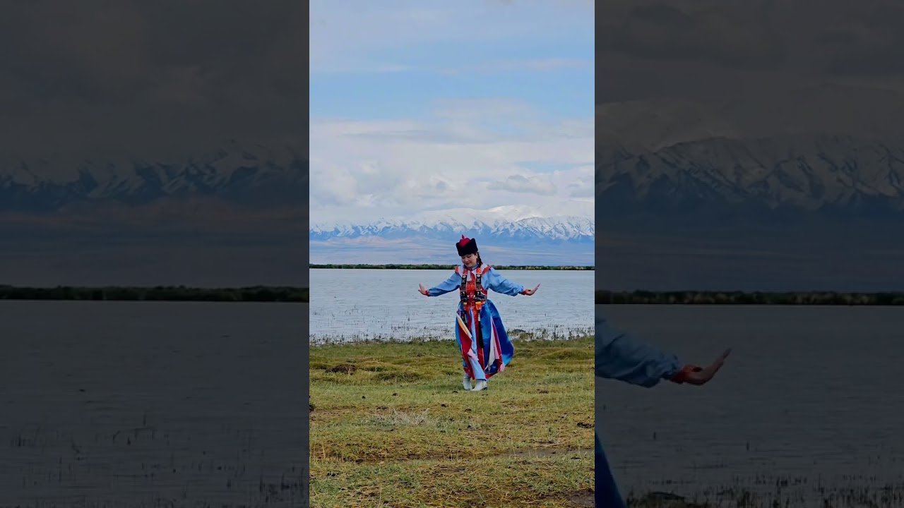 Zakhchin Biyelgee| Mongolian Traditional dance -Bii biyelgee