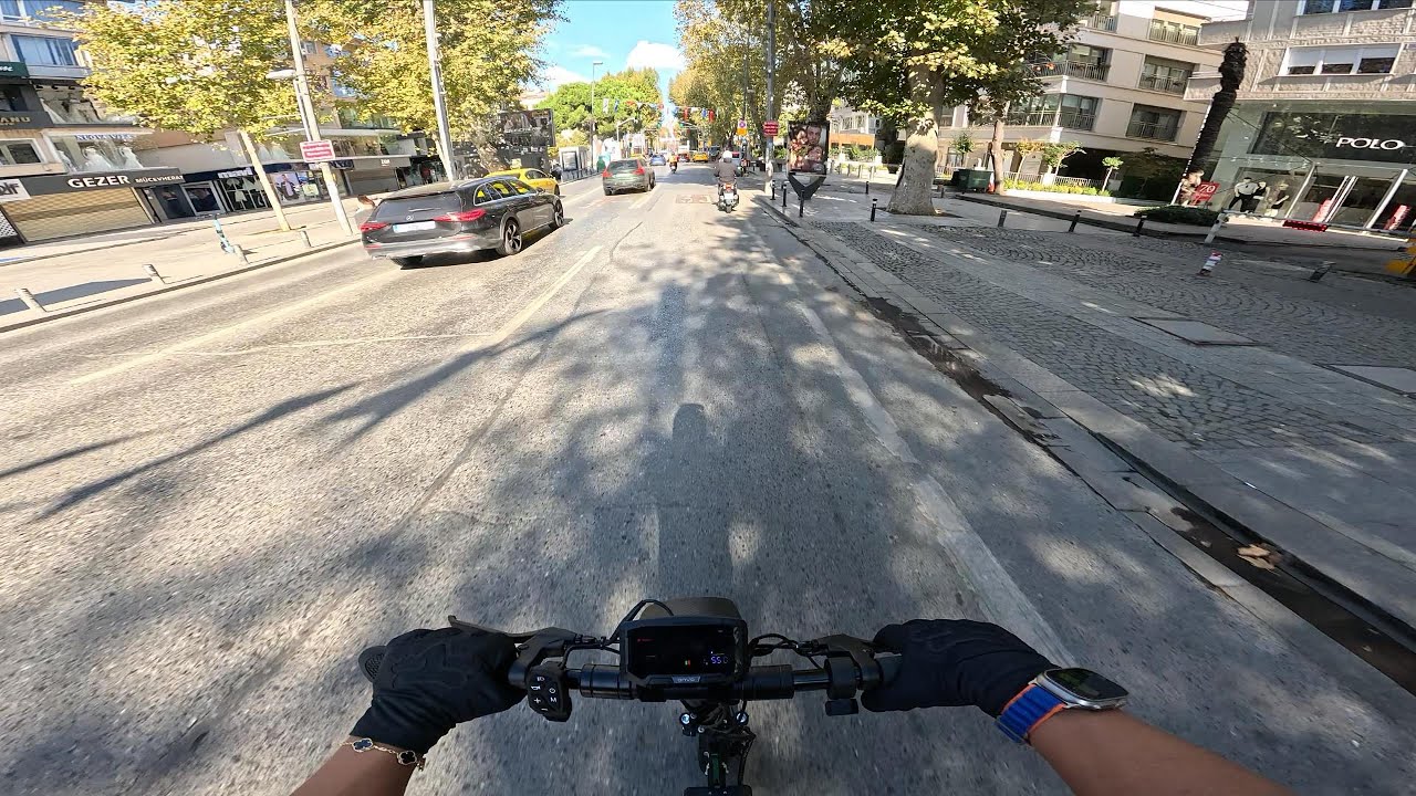 Yeni Scooterımla Cadde Team
