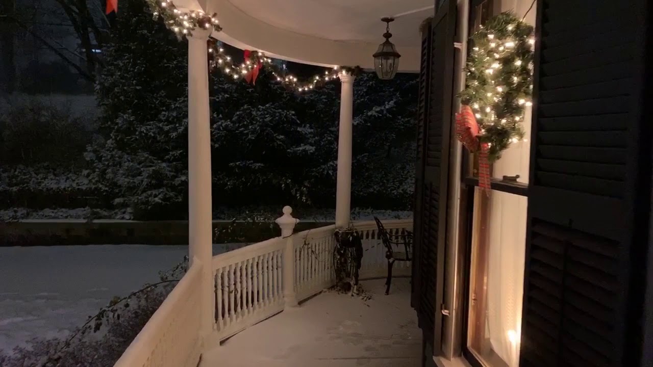 Victorian house Christmas decorations