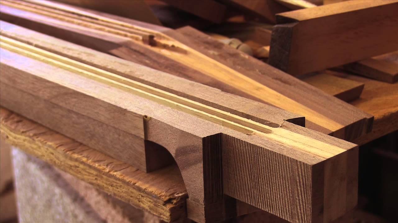 THE LUTHIER - MARTIN MAUDAL