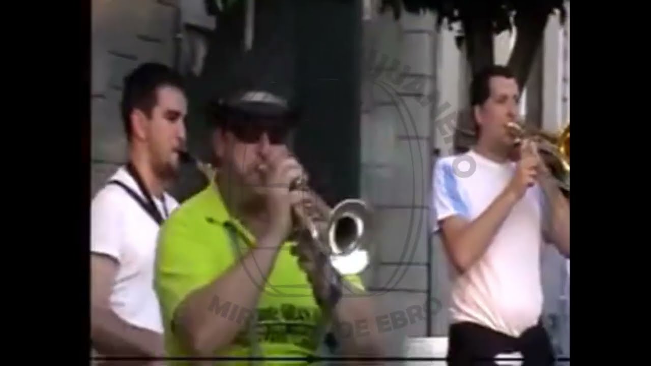 Entierro del bombo #SJM11