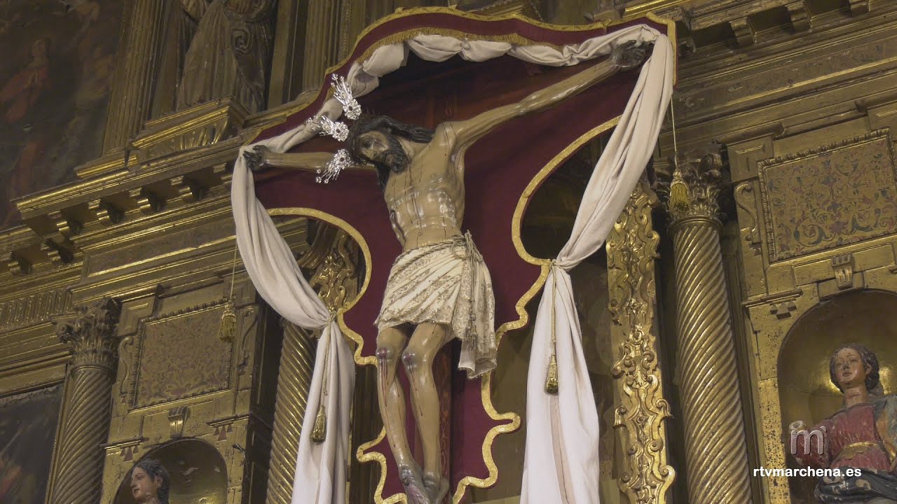Presentación del nuevo dosel para el Cristo de San Pedro en la iglesia de Santo Domingo