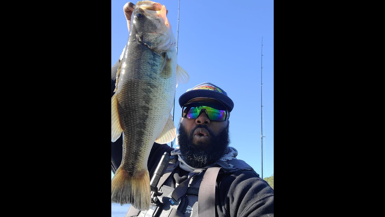 NC Post Cold Front Success Kayak Bass Fishing