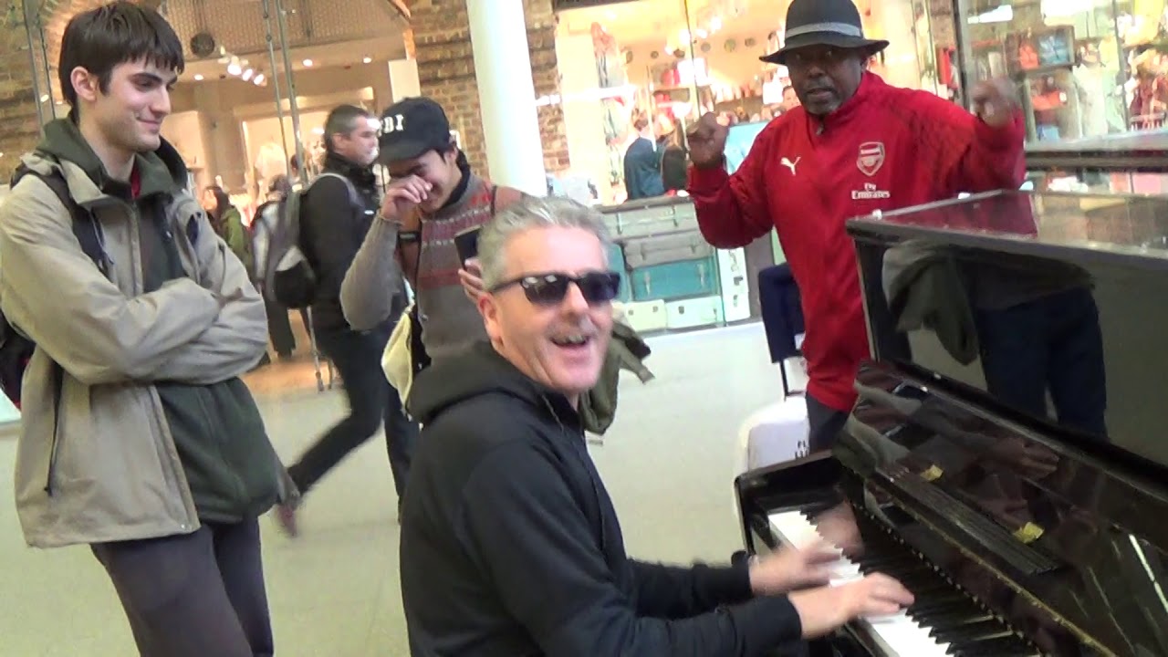 How To Gobsmack An Argentinian at a Public Piano
