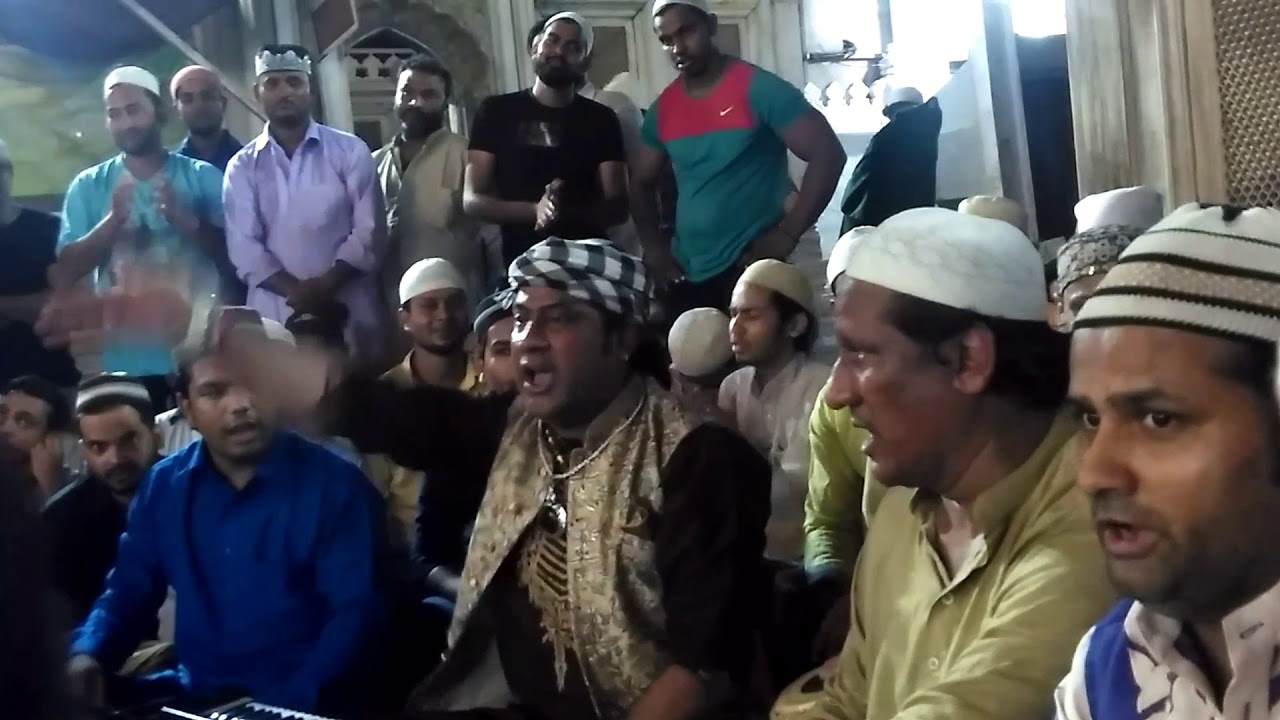 Hamsar Hayat Nizami ji Qawwali program Nizamuddin Dargah