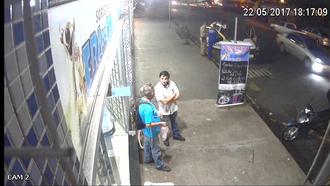 Policial salva vida de recém nascido
