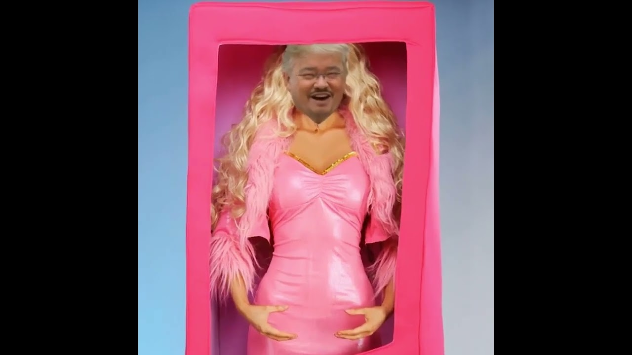 Jen Cheng with face of Donald Trump
