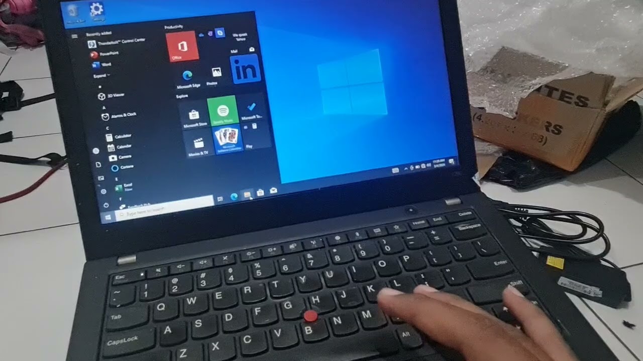 Unboxing lenovo thinkpad X280 core i5 gen 8