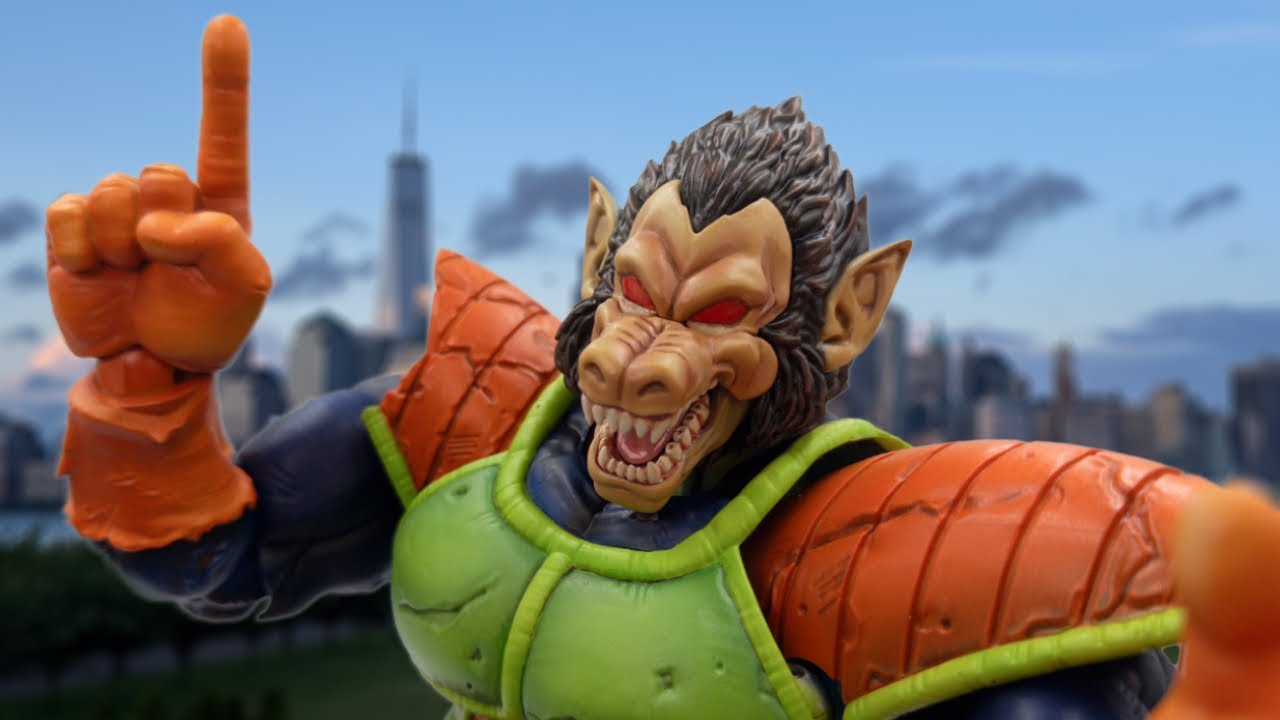 ONE MORE TIME! I painted S.H.Figuarts GREAT APE Vegeta the WRONG COLORS! (Collab w/ DrabazDoug)