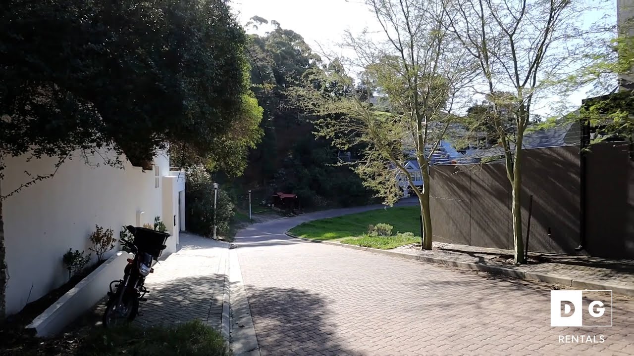 Modern Furnished Home With Spectacular Views In Tamboerskloof