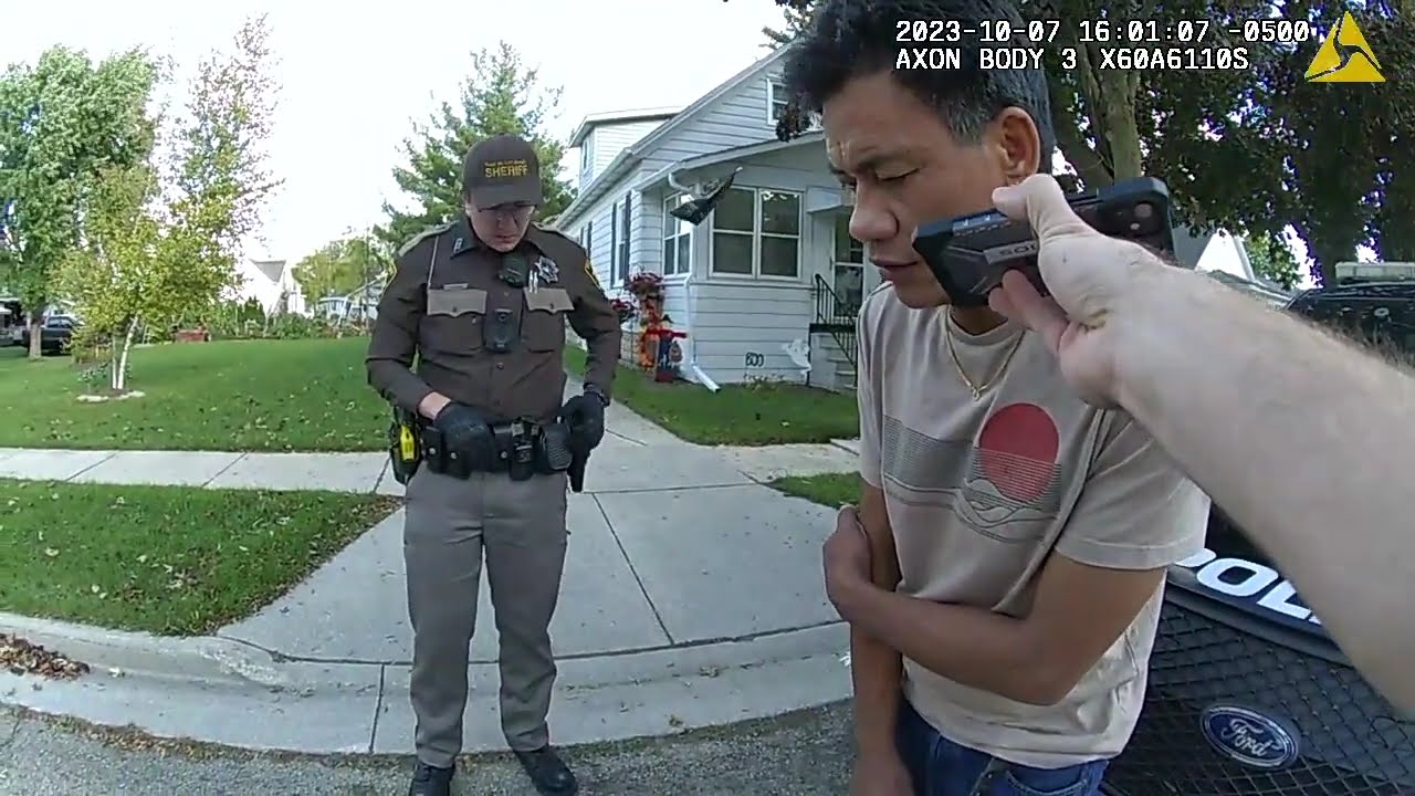 Officers Use Language Translator for Drunk Man Speaking Burmese