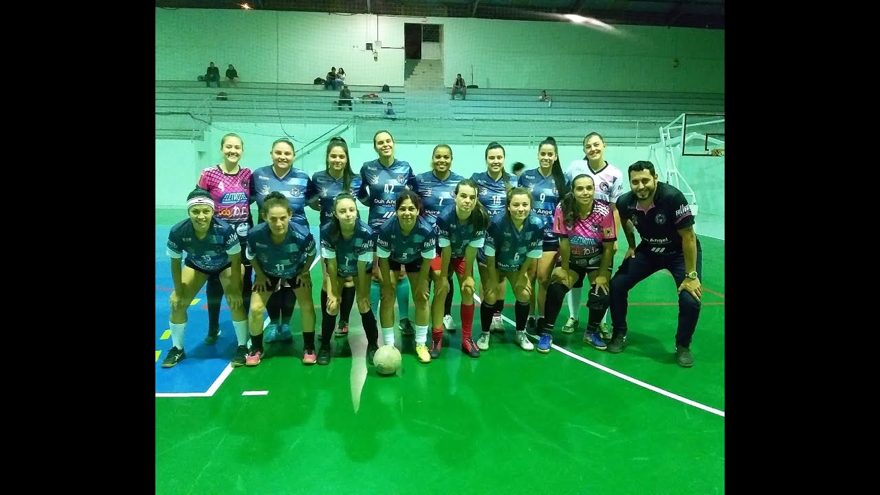 Treinamento futsal feminino