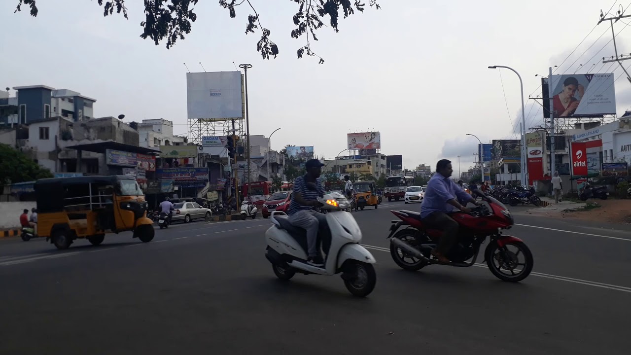 Vizag vision : traffic jam at poorna market