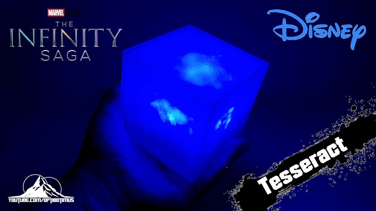 Видеообзор светящейся копии Тессеракта от Disney Parks Marvel