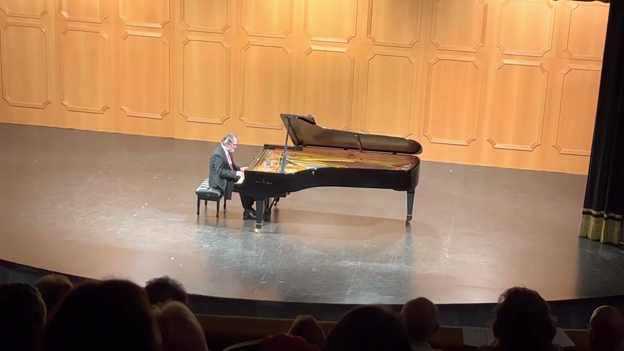 Konstantin Scherbakov plays Prelude Es-Dur Op. 23 No. 6 by Sergei Rachmaninoff